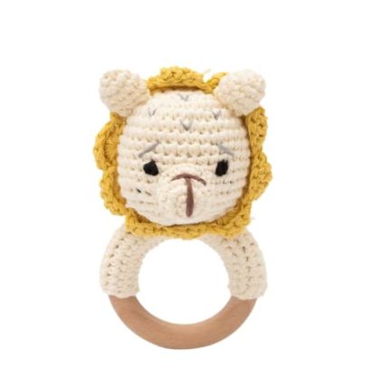 A lion ring with knitted wooden animal rattles.