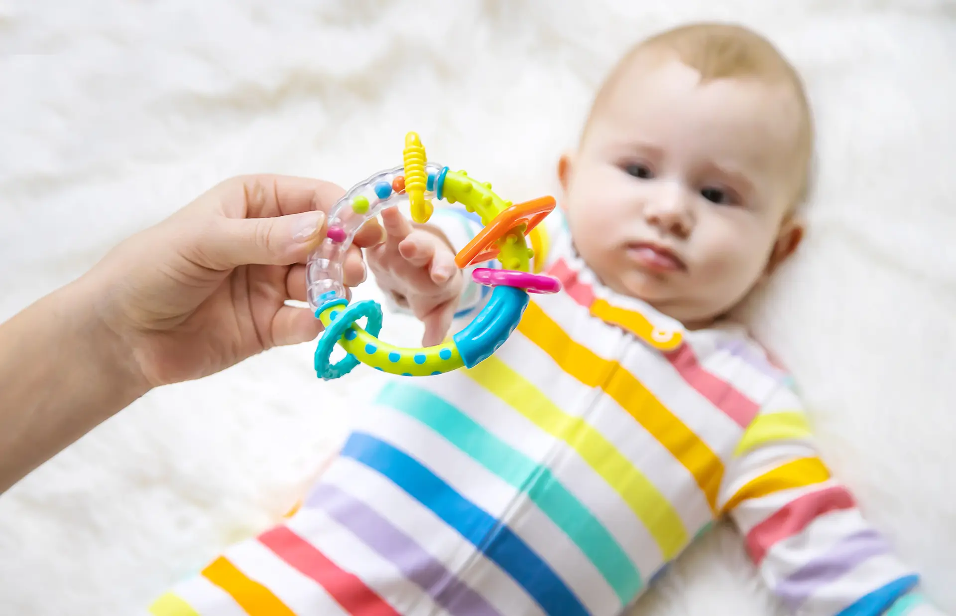 Jouet Hochet Doux Sensoriel pour Bébé,Ensembles de Hochets pour